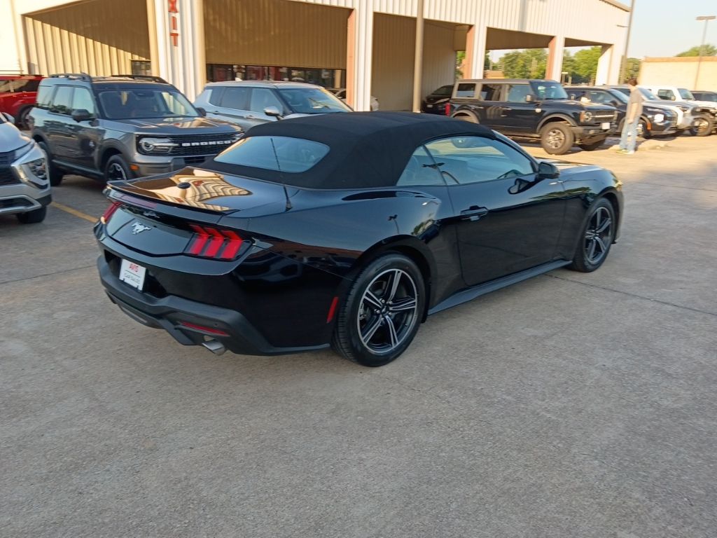 Thumbnail: 2025 Ford Mustang - 7