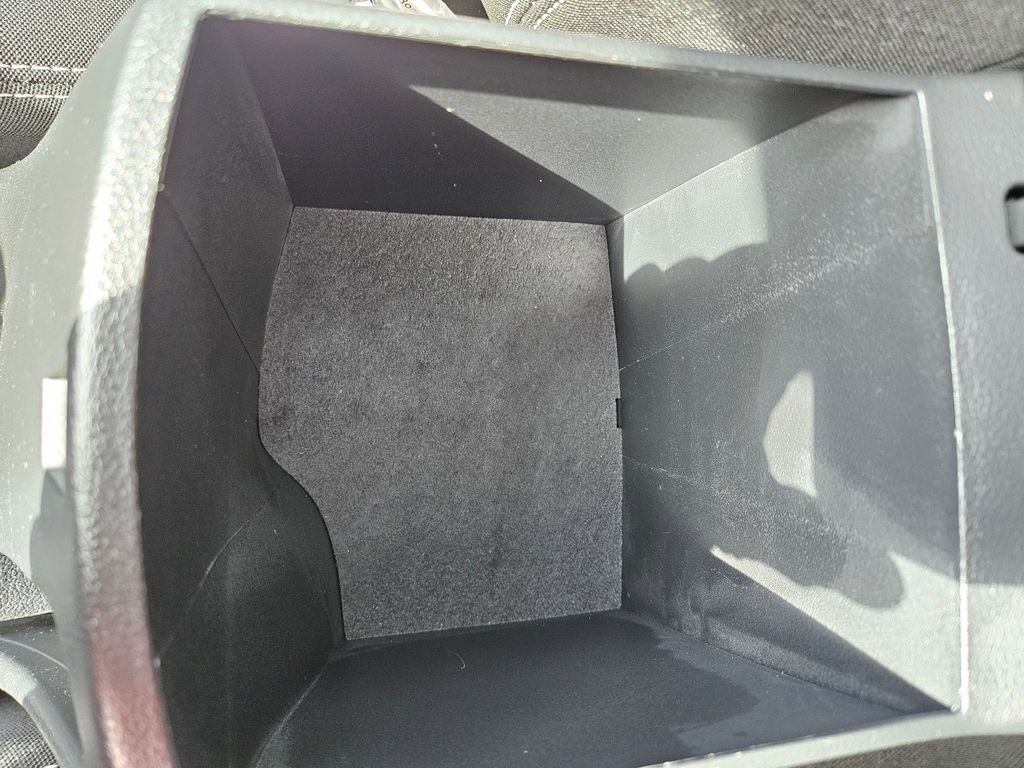 Thumbnail: 2025 Hyundai Venue - 29