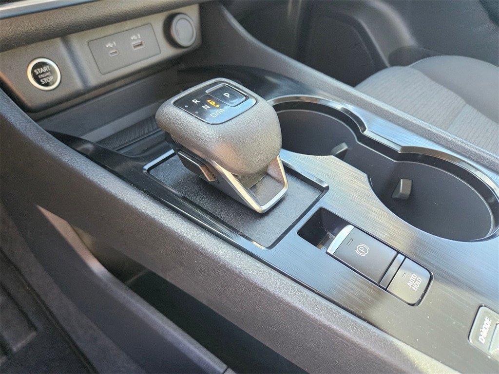 Thumbnail: 2023 Nissan Rogue - 25