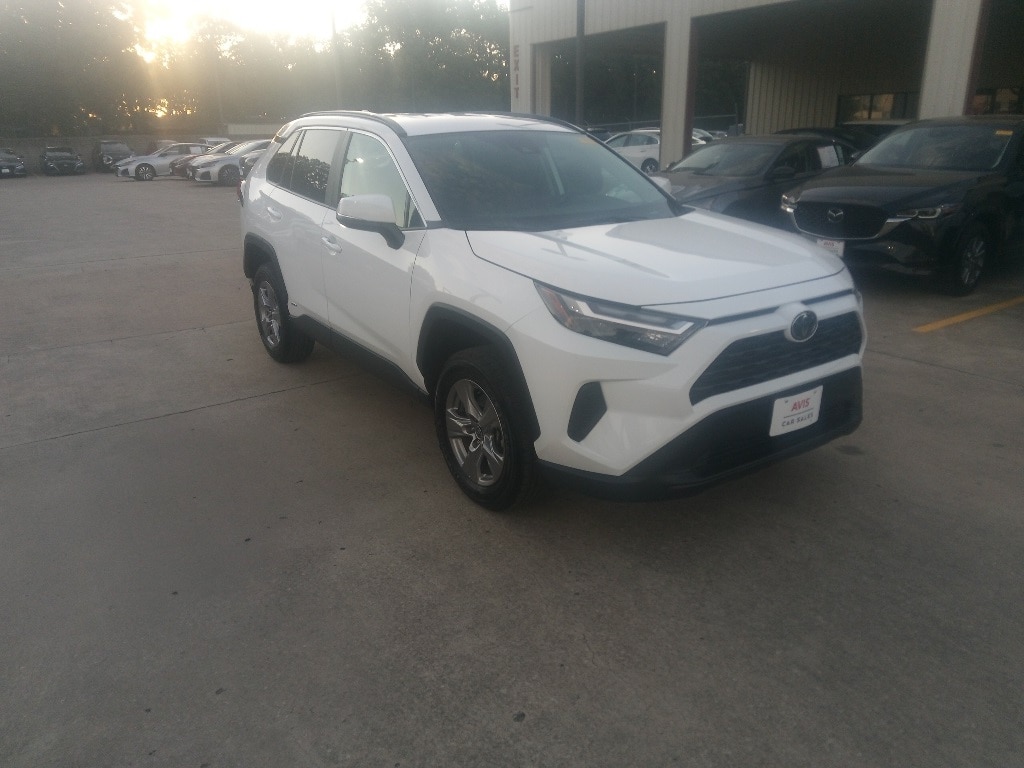 Thumbnail: 2025 Toyota RAV4 - 6
