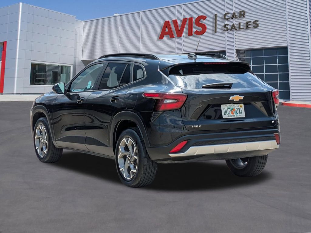 Thumbnail: 2025 Chevrolet Trax - 9