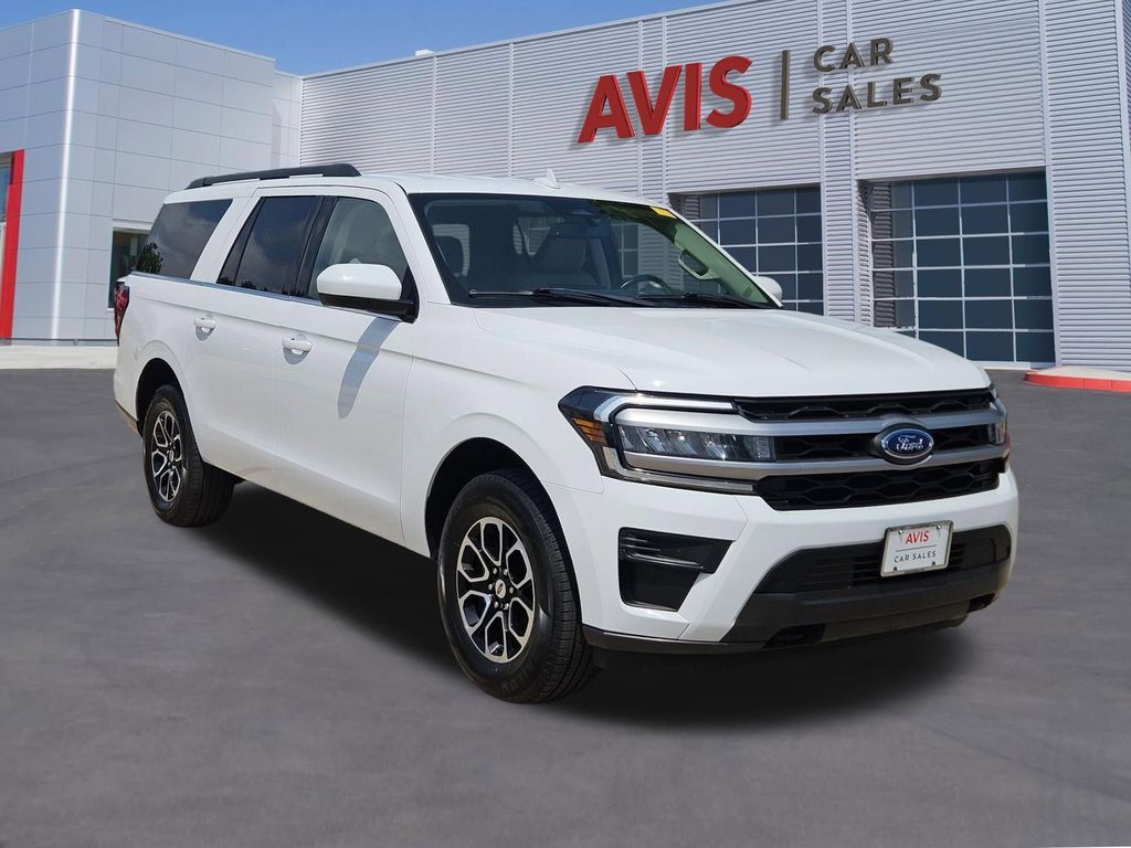 Thumbnail: 2023 Ford Expedition MAX - 9