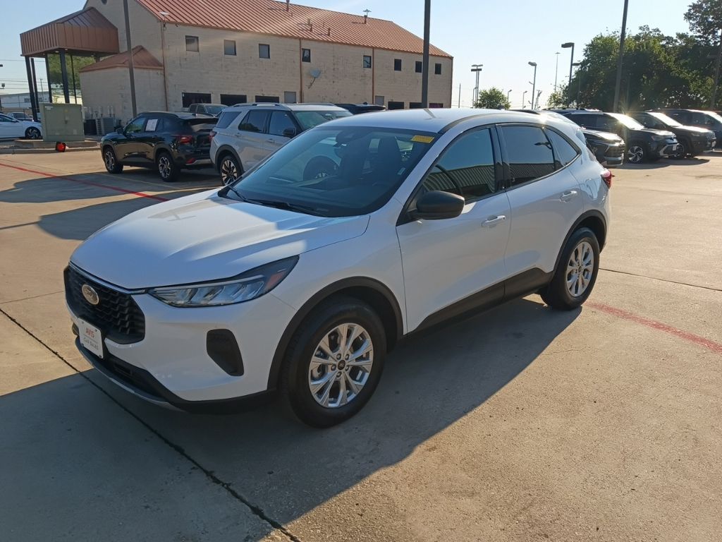 Thumbnail: 2025 Ford Escape - 1