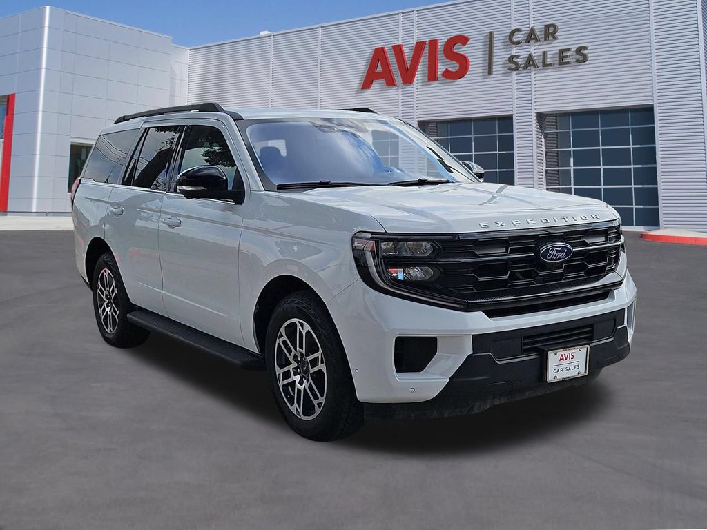 Thumbnail: 2025 Ford Expedition - 3