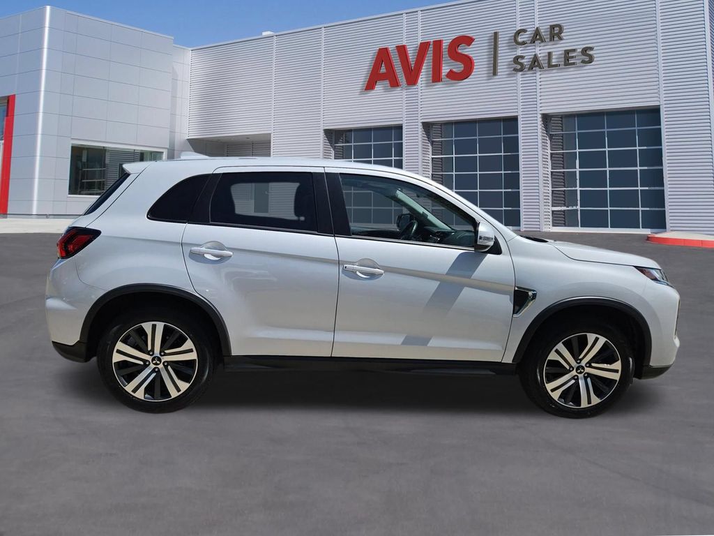 Thumbnail: 2025 Mitsubishi Outlander Sport - 7