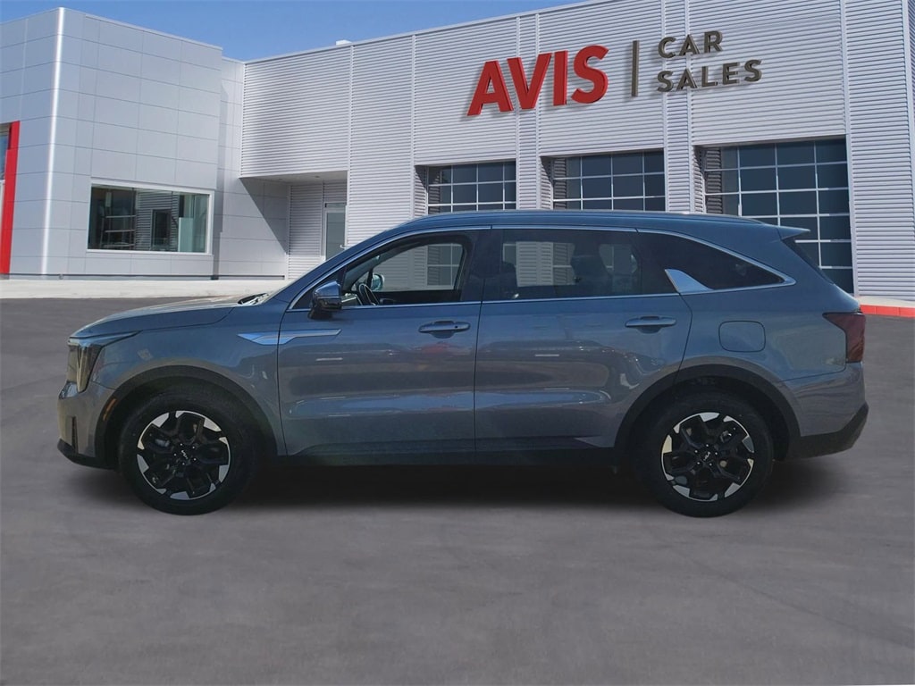 Thumbnail: 2024 Kia Sorento - 2