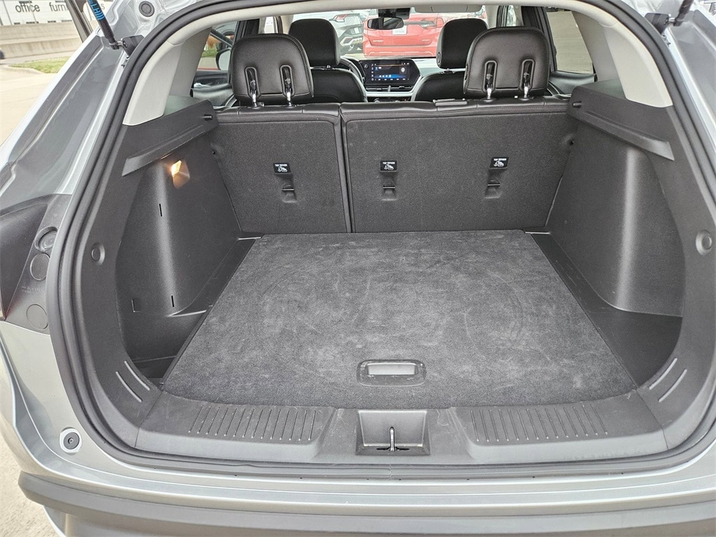 Thumbnail: 2025 Chevrolet Trax - 24