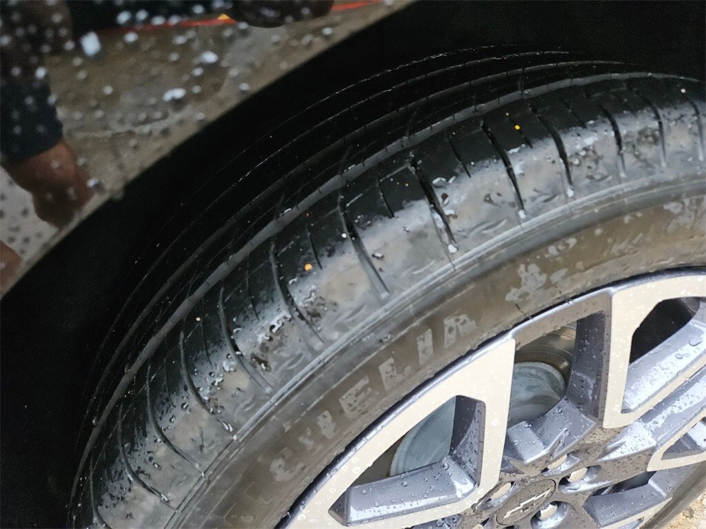 Thumbnail: 2025 Chevrolet Blazer - 28