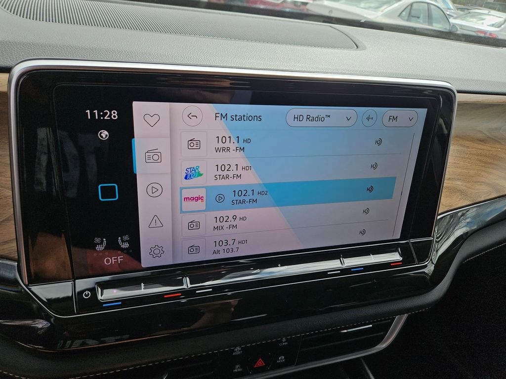 Thumbnail: 2025 Volkswagen Atlas - 21