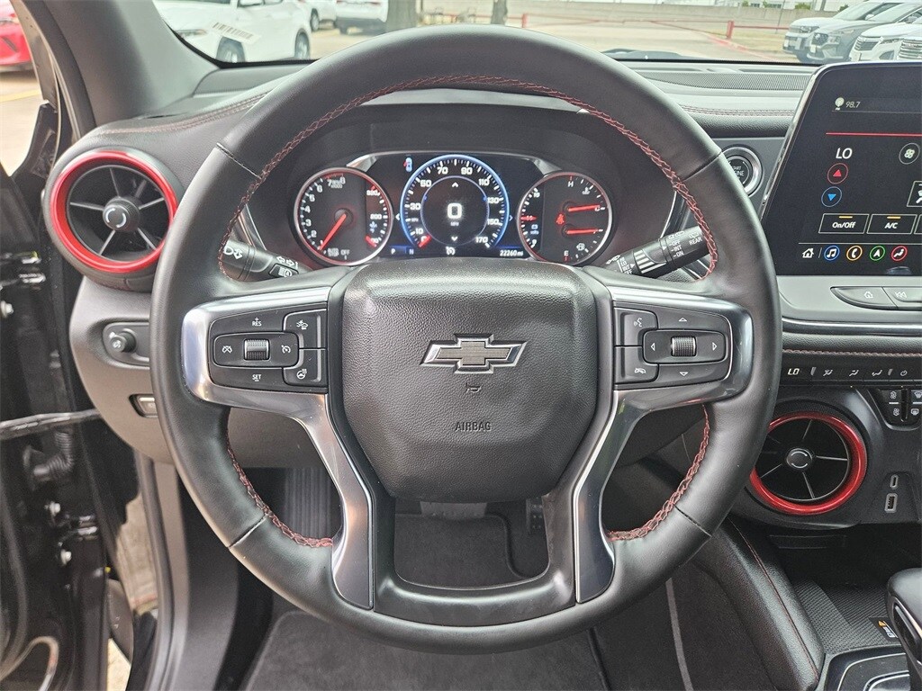 Thumbnail: 2025 Chevrolet Blazer - 17