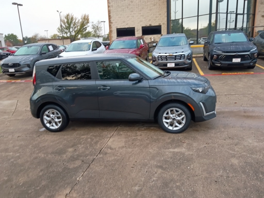 Thumbnail: 2024 Kia Soul - 7