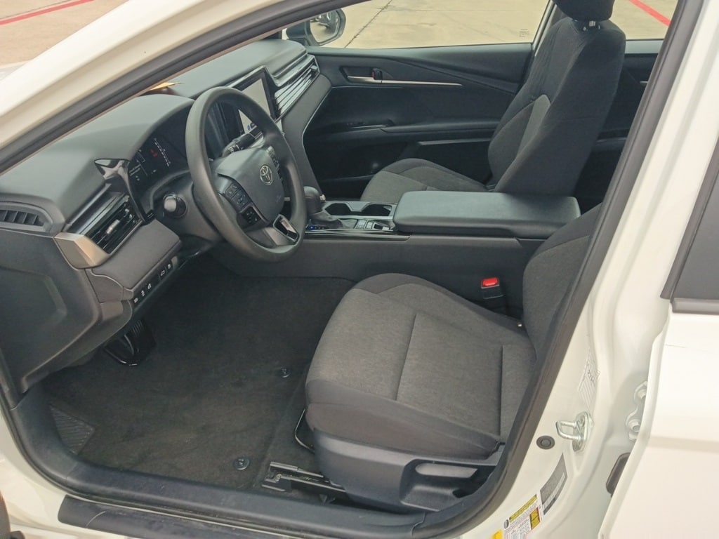 Thumbnail: 2025 Toyota Camry - 3