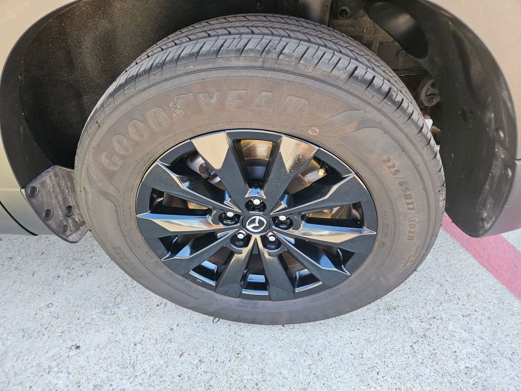 Thumbnail: 2025 Mazda CX-50 - 26