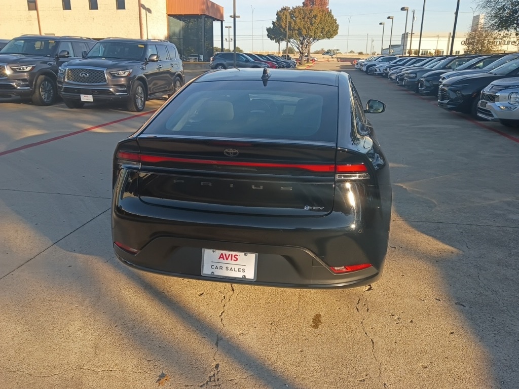 Thumbnail: 2025 Toyota Prius - 10