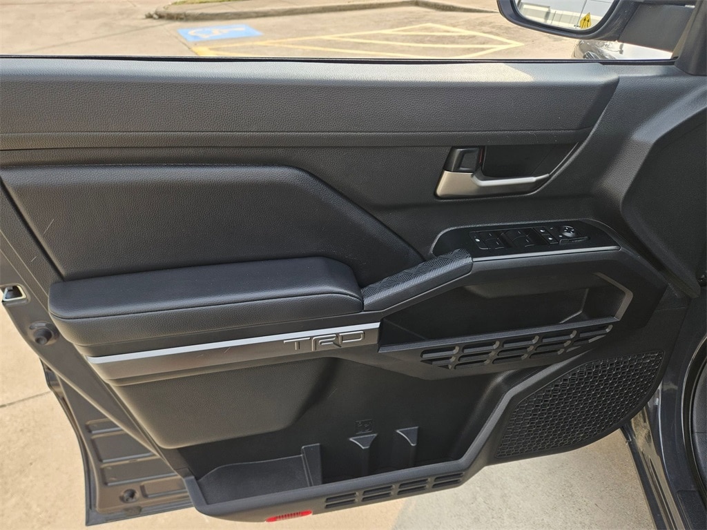 Thumbnail: 2025 Toyota Tacoma - 14