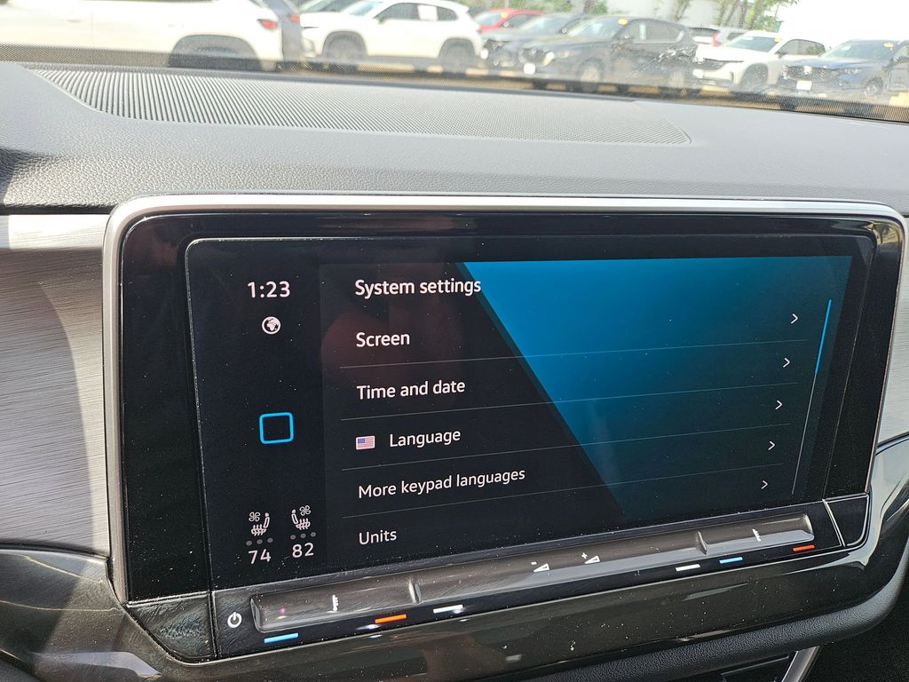 Thumbnail: 2025 Volkswagen Atlas - 21