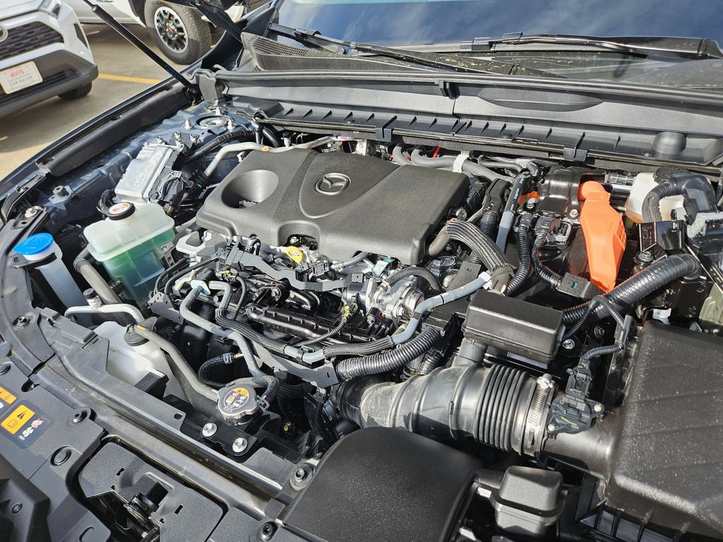 Thumbnail: 2025 Mazda CX-50 - 24