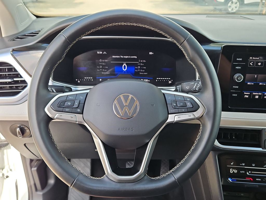 Thumbnail: 2025 Volkswagen Taos - 23