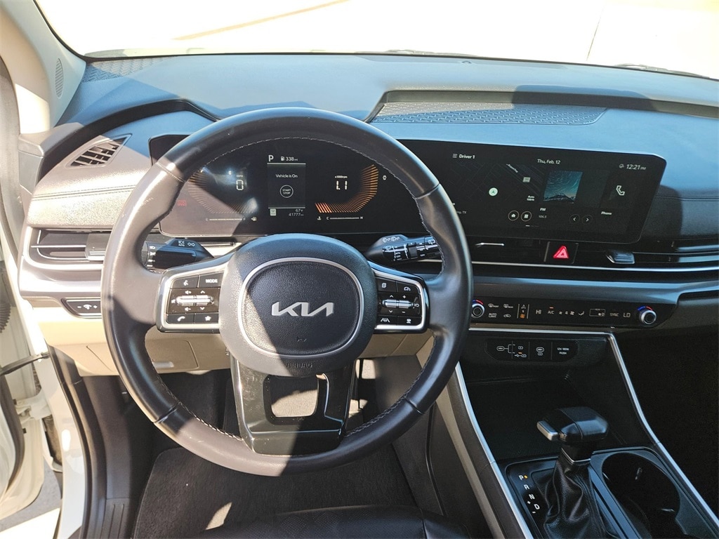 Thumbnail: 2025 Kia Carnival - 17