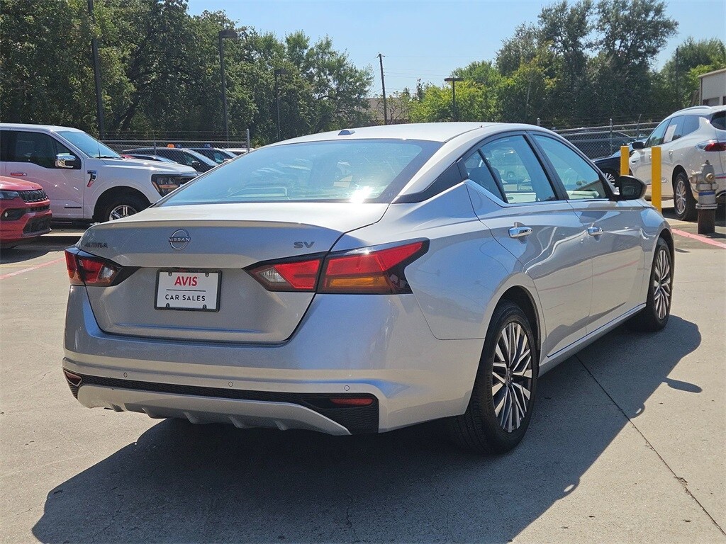 Thumbnail: 2024 Nissan Altima - 5