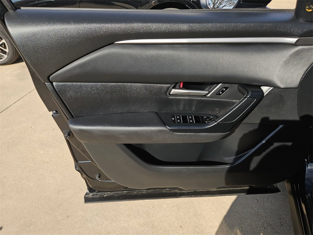 Thumbnail: 2025 Mazda CX-50 - 14