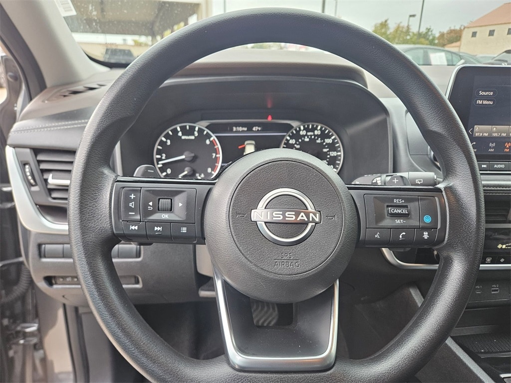 Thumbnail: 2023 Nissan Rogue - 14