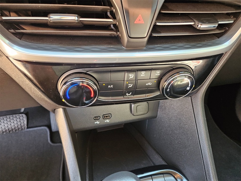 Thumbnail: 2024 Buick Encore GX - 18