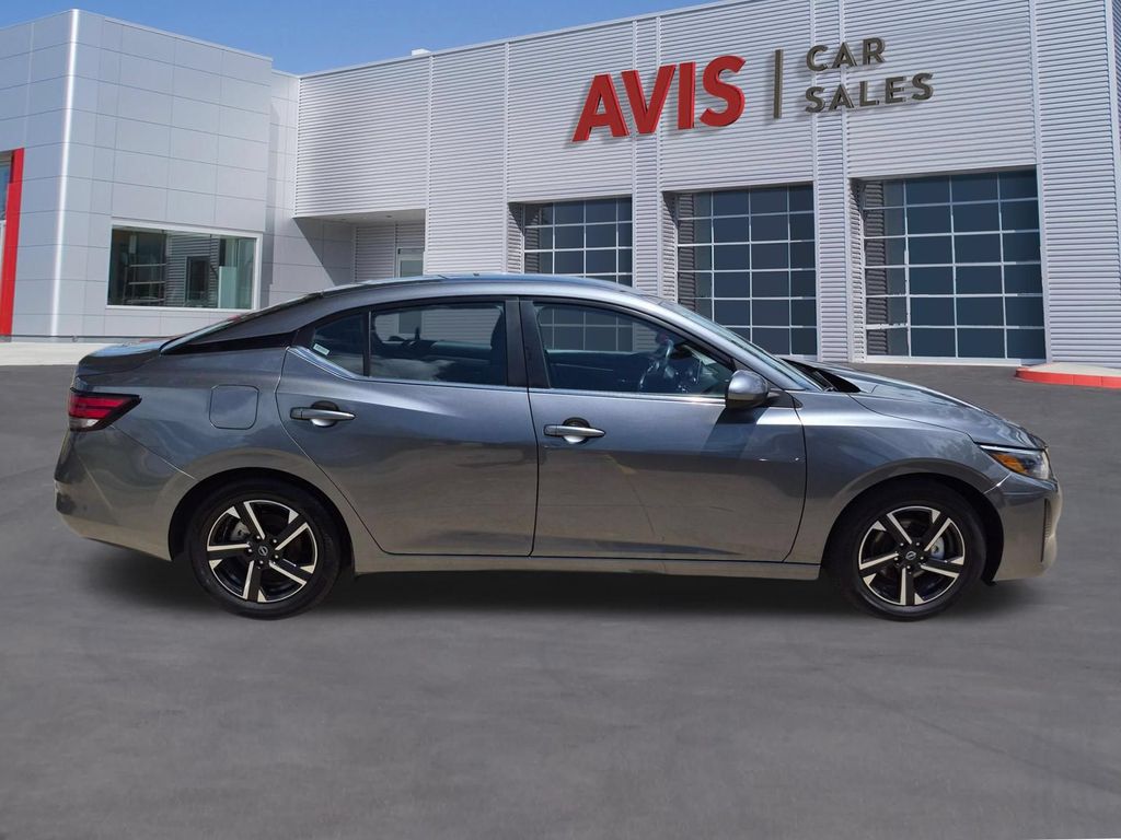 Thumbnail: 2025 Nissan Sentra - 5