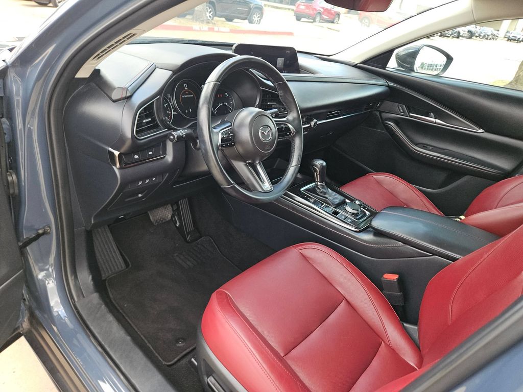 Thumbnail: 2025 Mazda CX-30 - 11