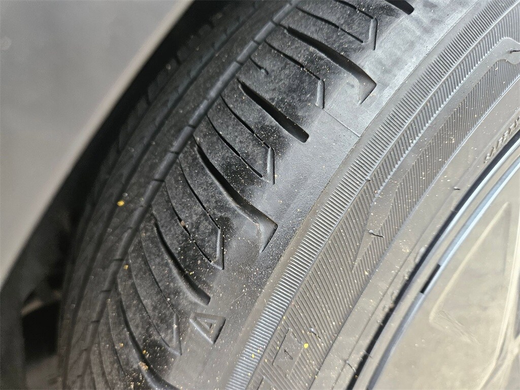 Thumbnail: 2025 Toyota Prius - 29