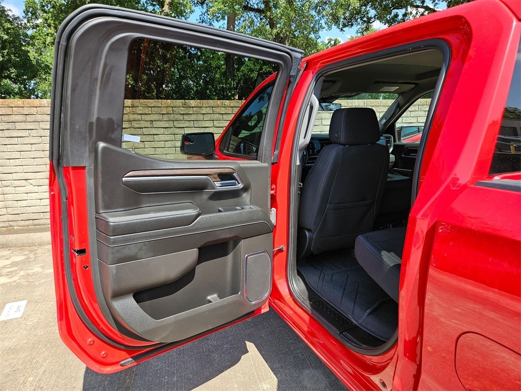 2023 Chevrolet Silverado 1500 LT 21