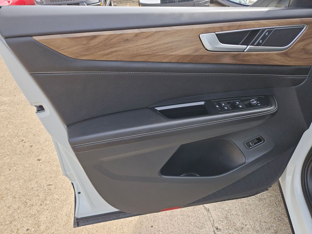 Thumbnail: 2025 Volkswagen Atlas - 14