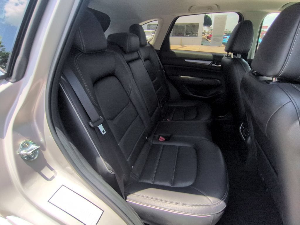 2025 Mazda CX-5 S Preferred package - Photo 29