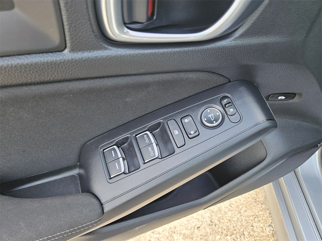 Thumbnail: 2025 Honda Civic - 15