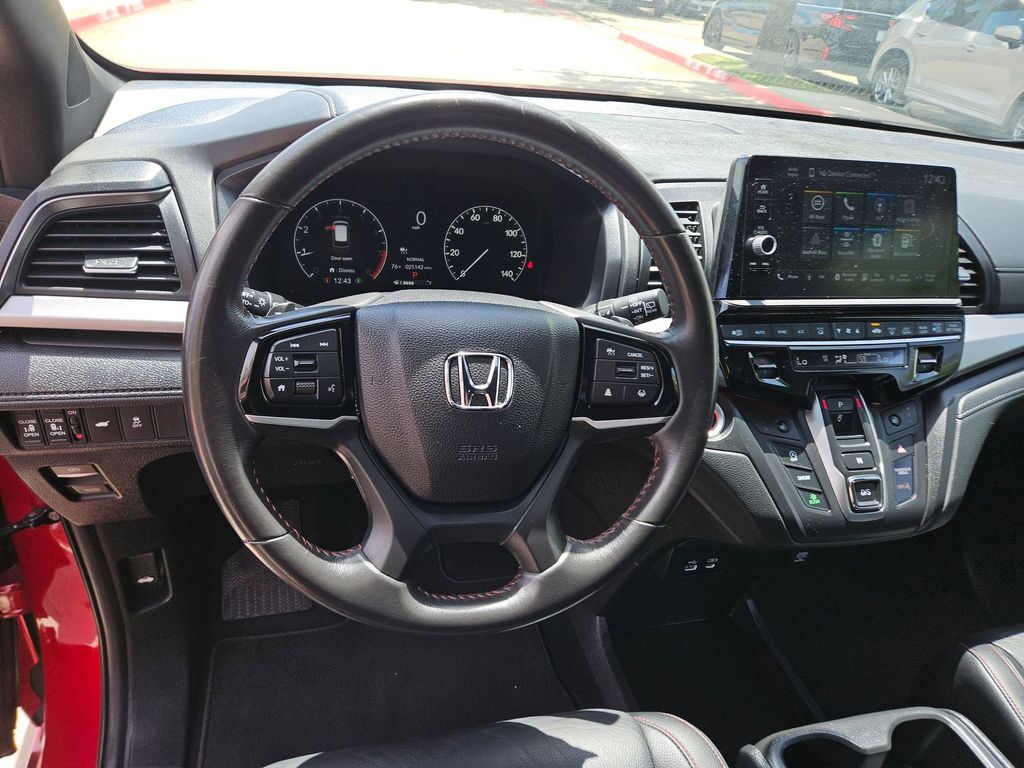 Thumbnail: 2025 Honda Odyssey - 17