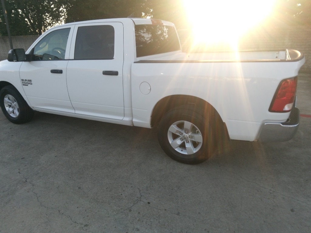 Thumbnail: 2023 RAM 1500 Classic - 4