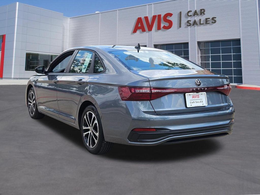 Thumbnail: 2025 Volkswagen Jetta - 3