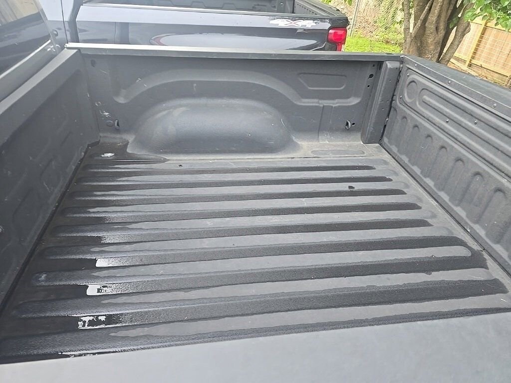 2023 RAM 1500 Classic SLT 7
