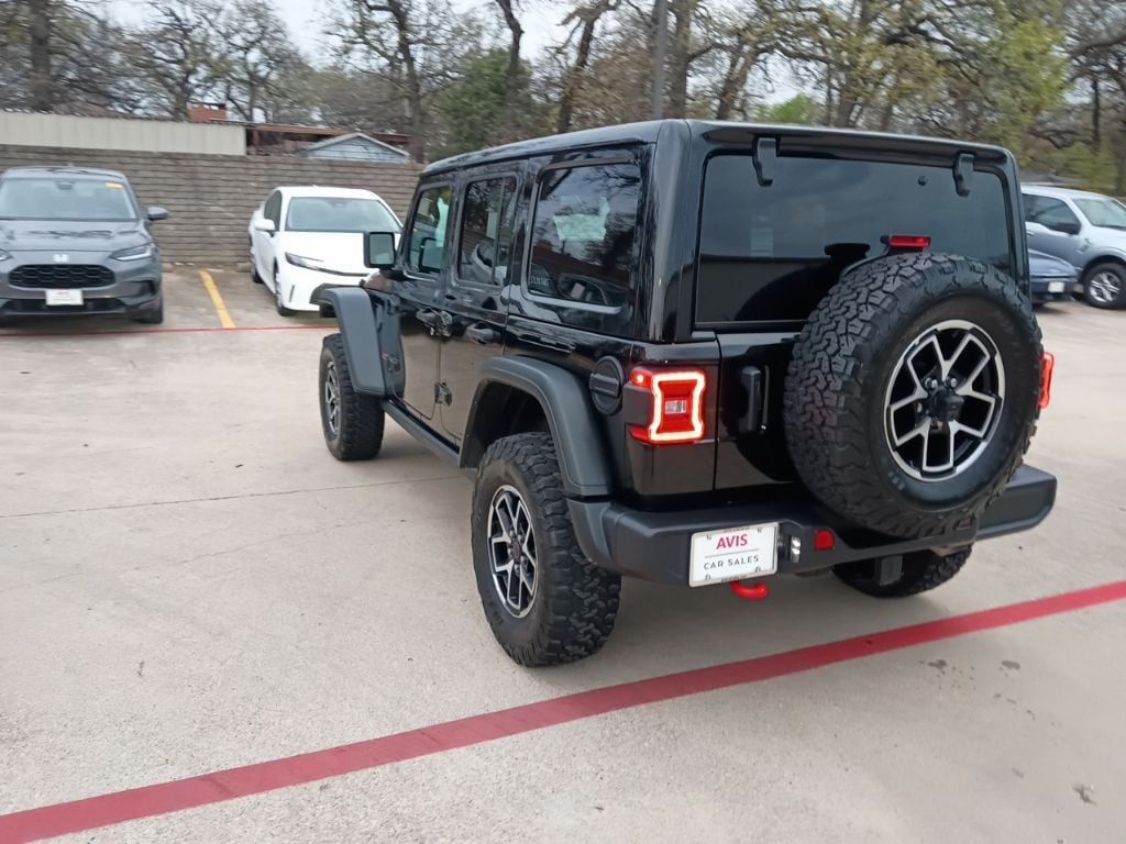 Thumbnail: 2025 Jeep Wrangler - 11