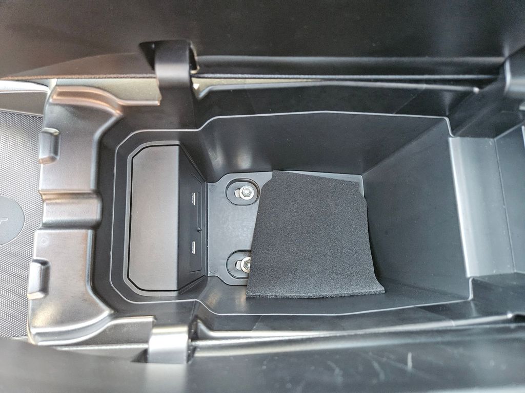 Thumbnail: 2025 Mazda CX-50 - 30