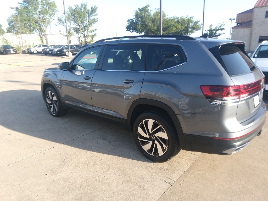 Thumbnail: 2024 Volkswagen Atlas - 4
