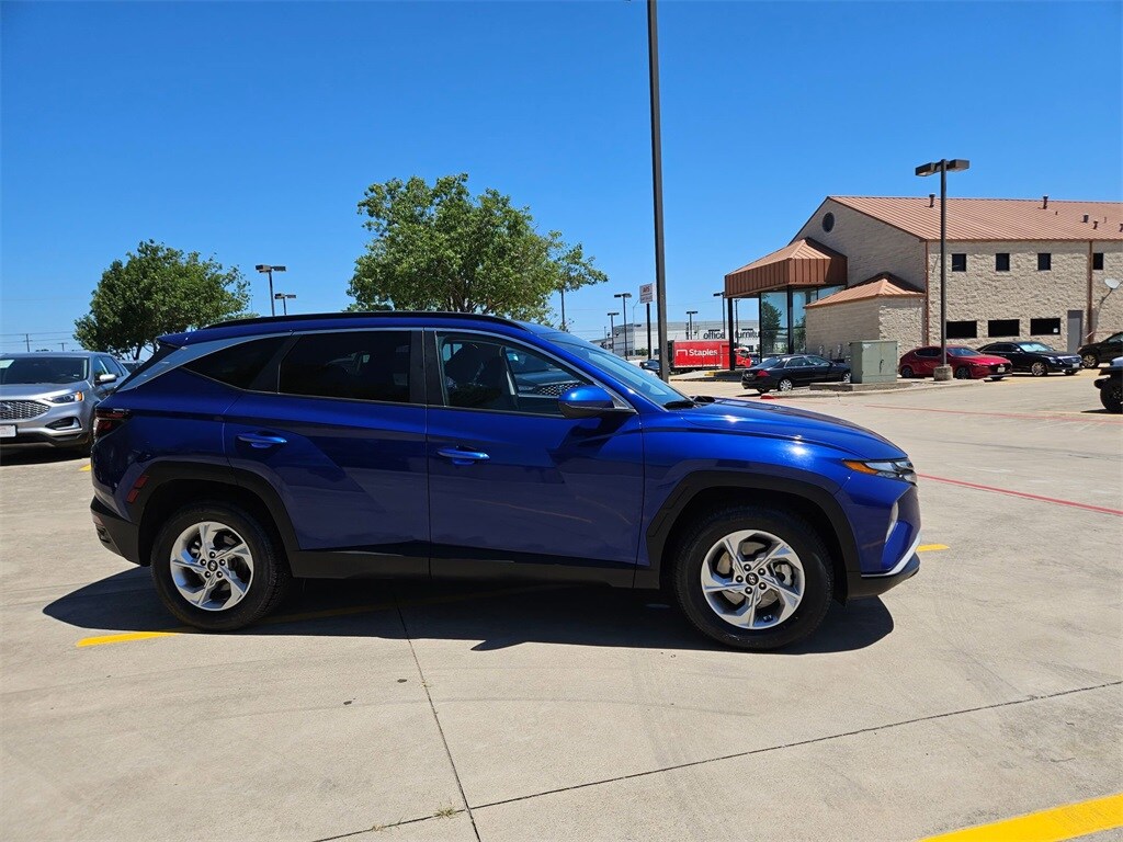 Thumbnail: 2024 Hyundai Tucson - 4