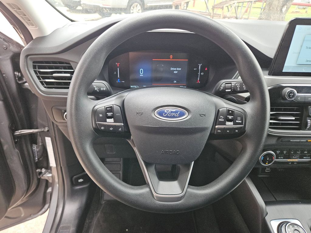 Thumbnail: 2025 Ford Escape - 18