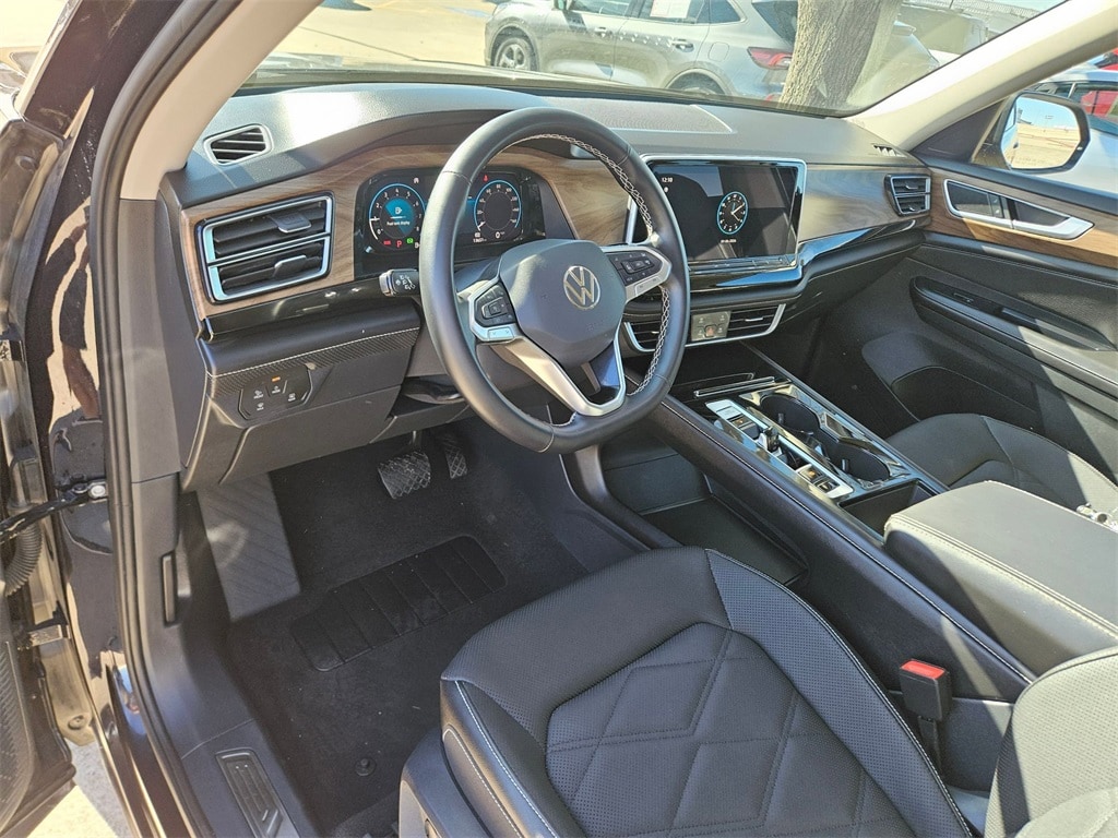 Thumbnail: 2025 Volkswagen Atlas - 13