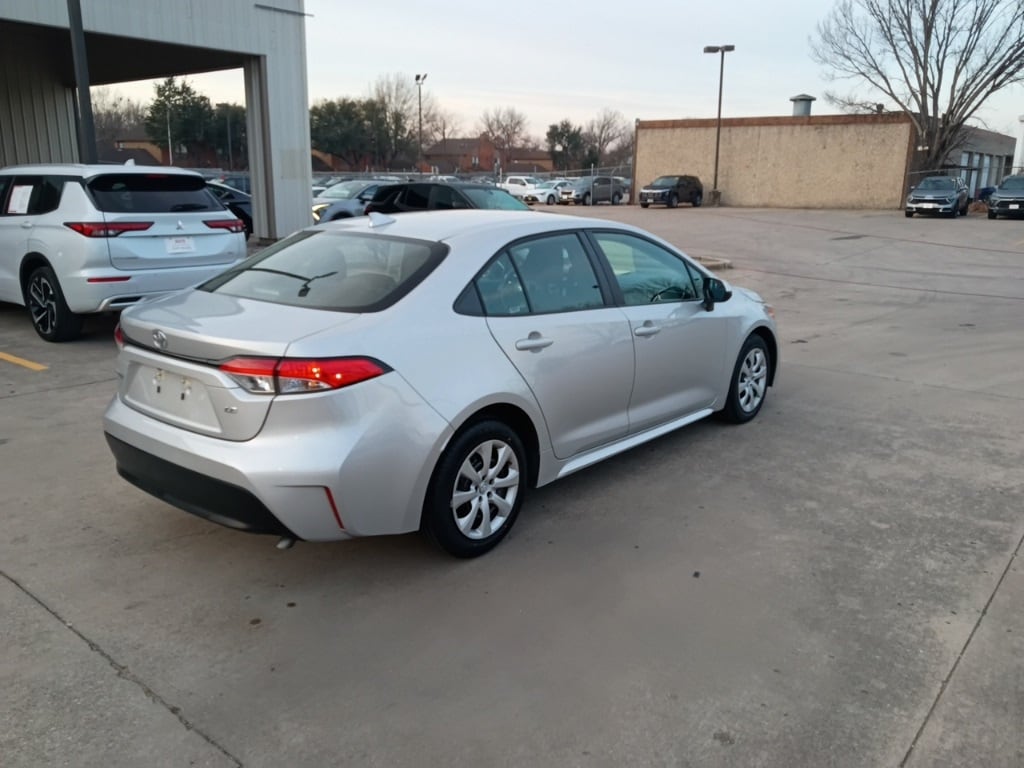 Thumbnail: 2024 Toyota Corolla - 5