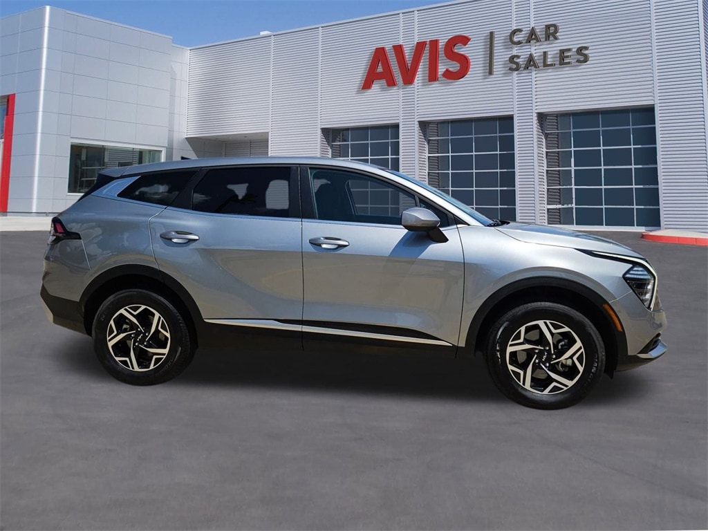 Thumbnail: 2024 Kia Sportage - 5