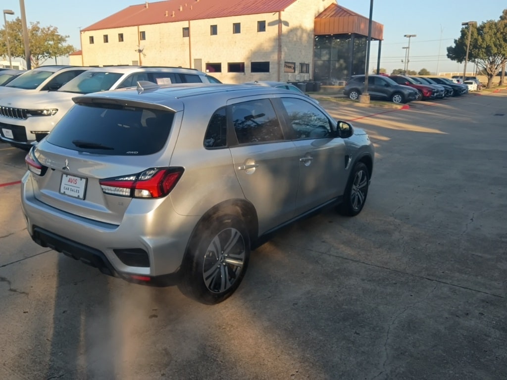 Thumbnail: 2025 Mitsubishi Outlander Sport - 9