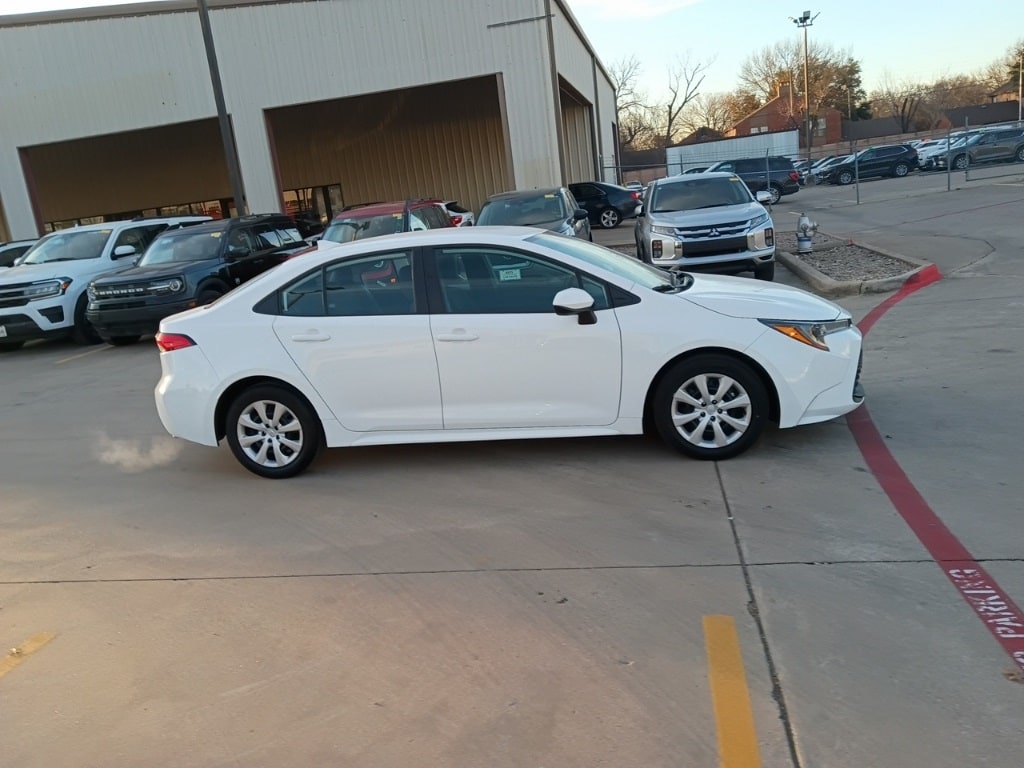 Thumbnail: 2024 Toyota Corolla - 7