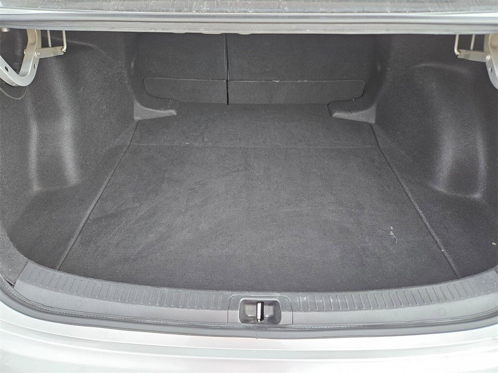 Thumbnail: 2024 Toyota Corolla - 21