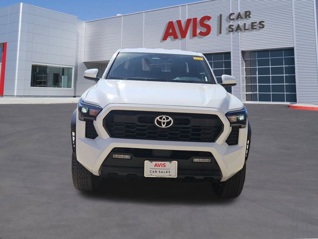 Thumbnail: 2025 Toyota Tacoma - 10